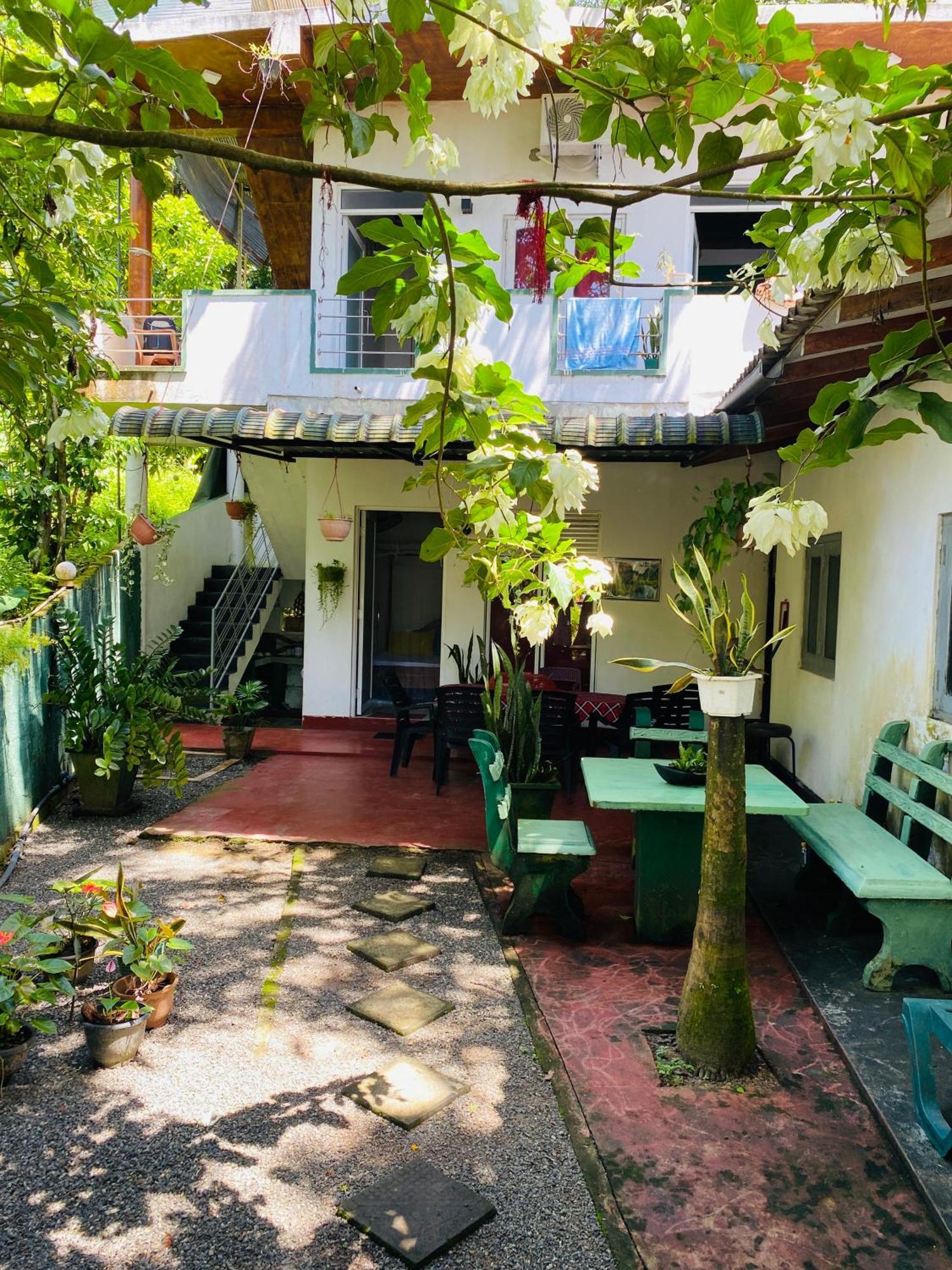 Little Mount Guest House Mirissa Dış mekan fotoğraf